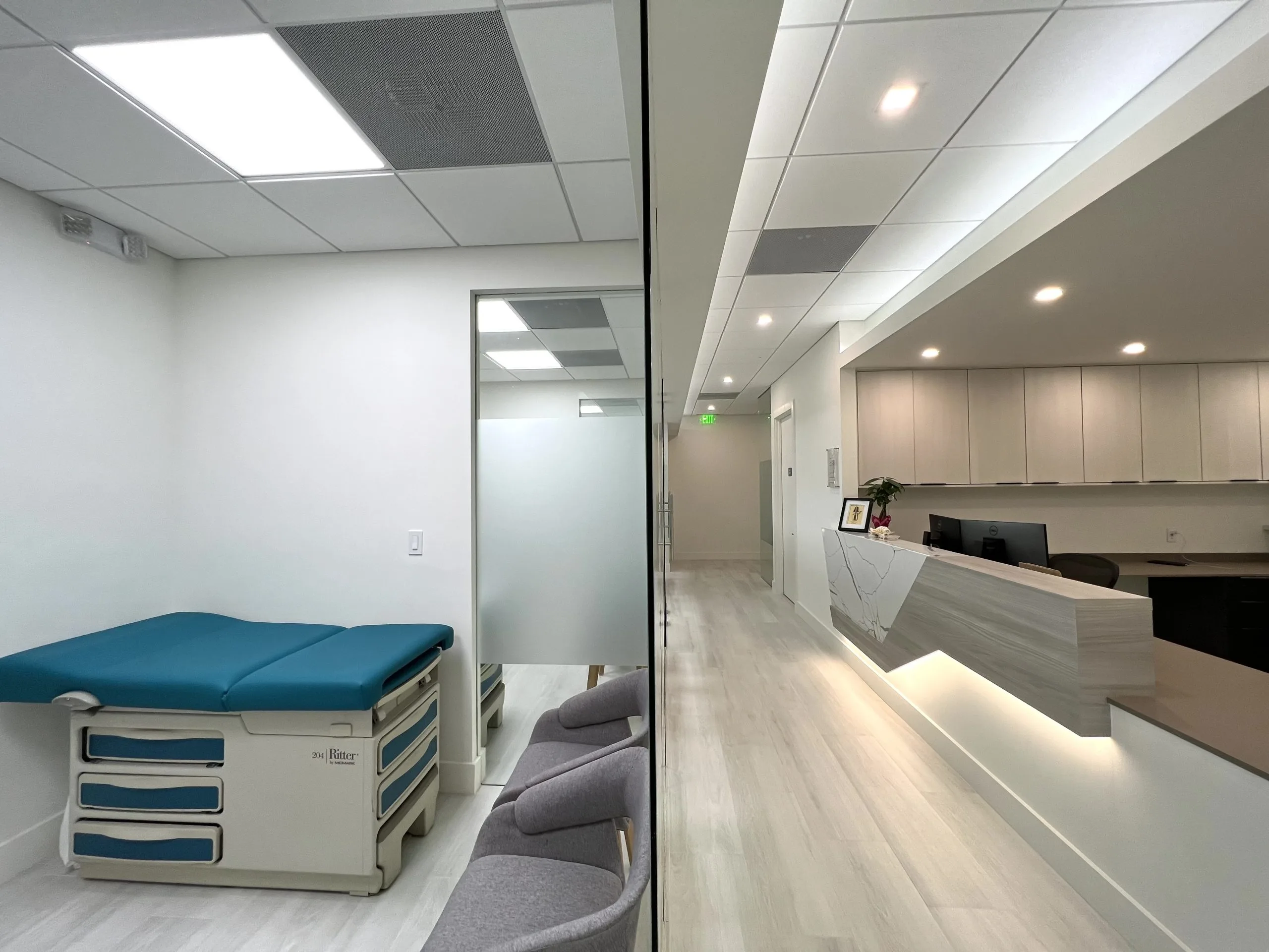 Office Interior 4 scaled